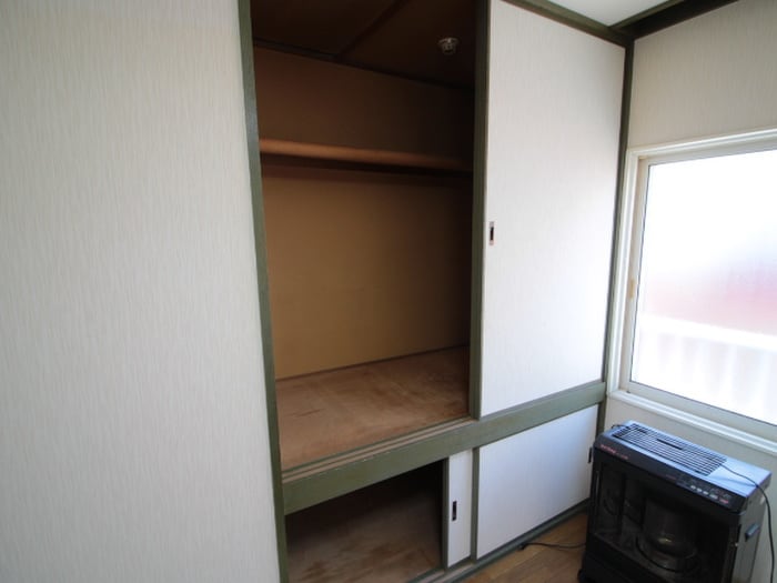 物件内観写真16　(収納)
