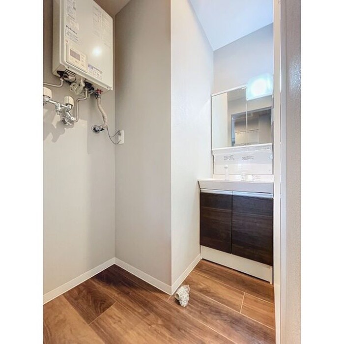 物件内観写真13　(洗面)