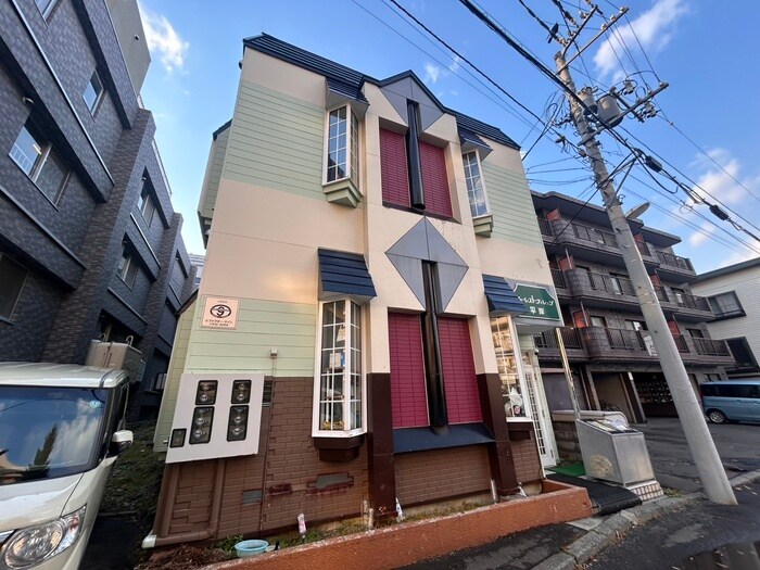 物件外観写真1　(外観写真)