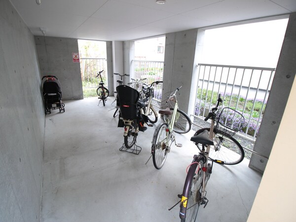 駐輪場