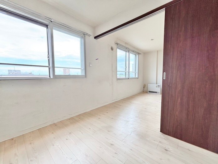 物件内観写真12　(居室)