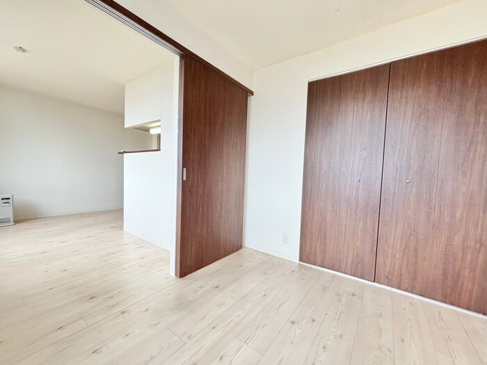 物件内観写真13　(居室)