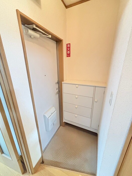 物件内観写真20　(玄関)