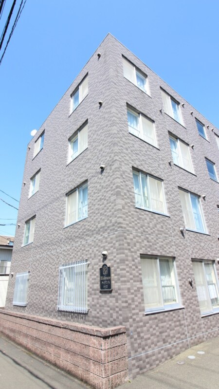 ハイデンス．6-22外観写真