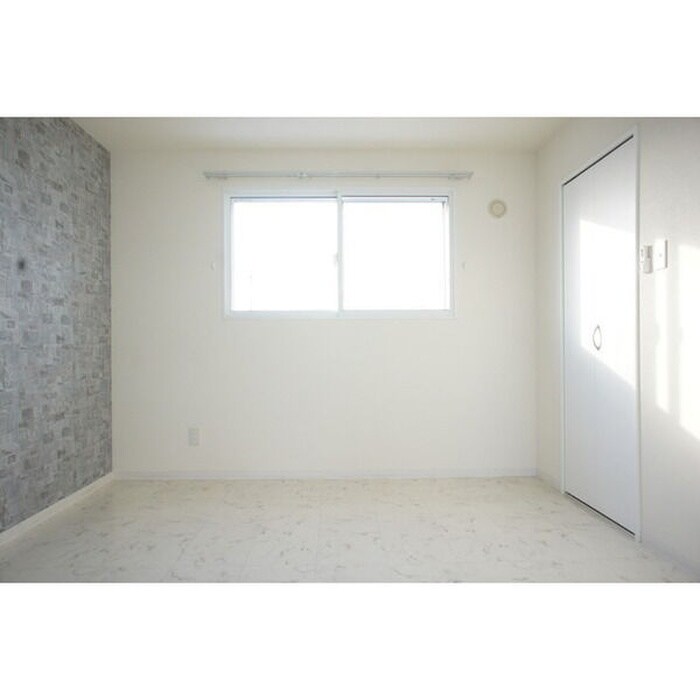 物件内観写真6　(居室)