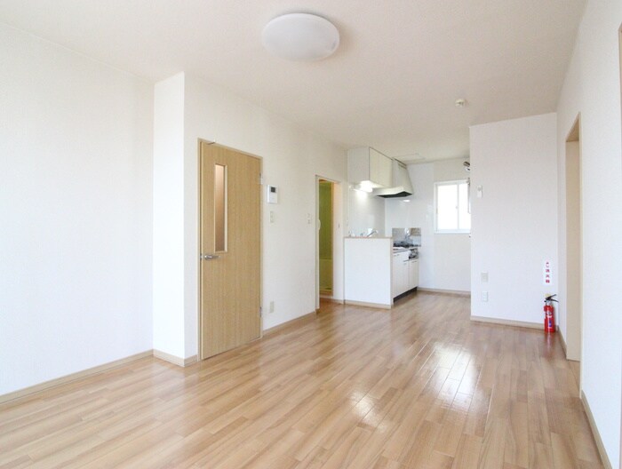 物件内観写真13　(居室)