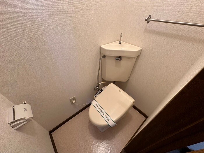 物件内観写真13　(トイレ)