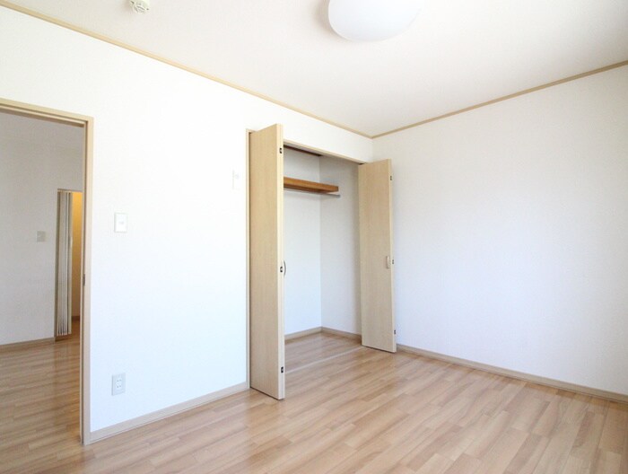 物件内観写真14　(居室)