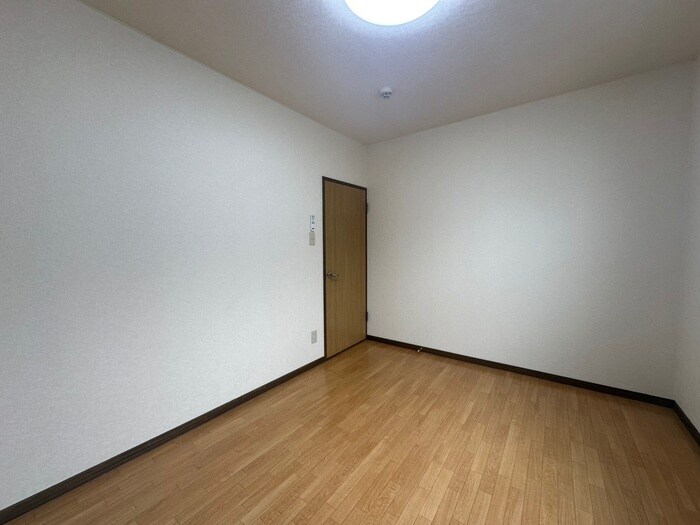 物件内観写真15　(居室)