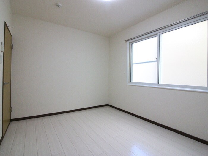 物件内観写真15　(居室)