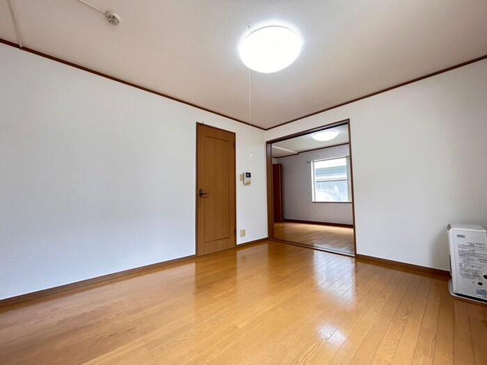 物件内観写真9　(居室)