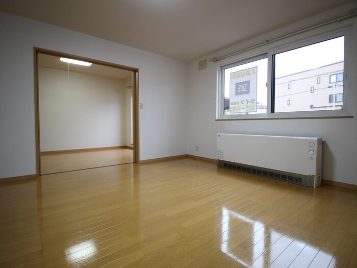 物件内観写真5　(居室)