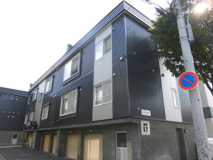 物件外観写真1　(外観写真)