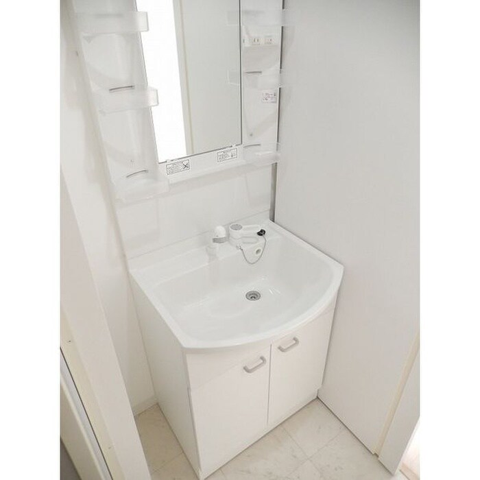 物件内観写真13　(洗面)