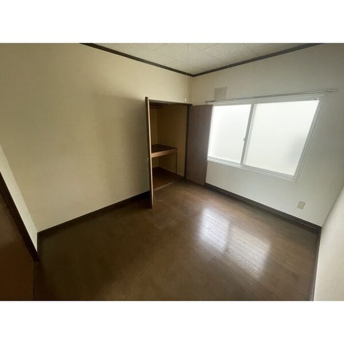 物件内観写真6　(居室)