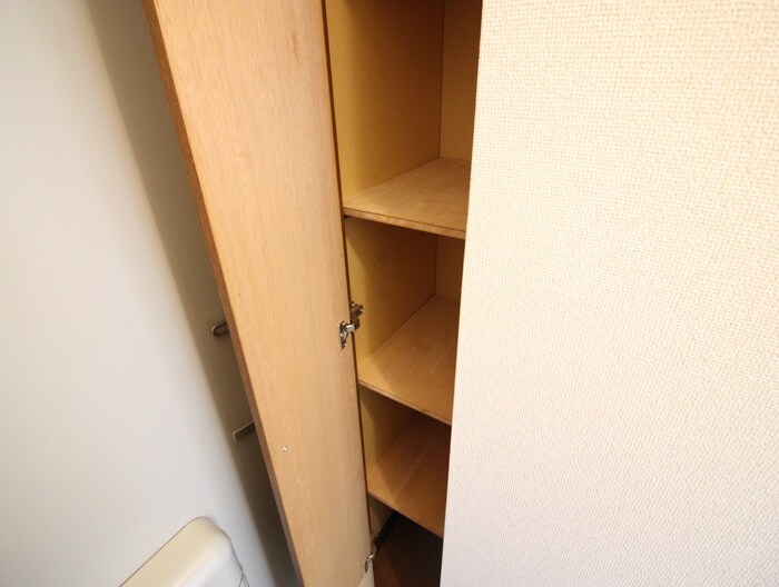 物件内観写真15　(靴箱)