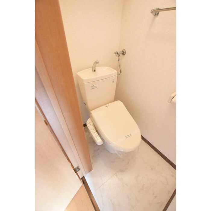 物件内観写真10　(トイレ)