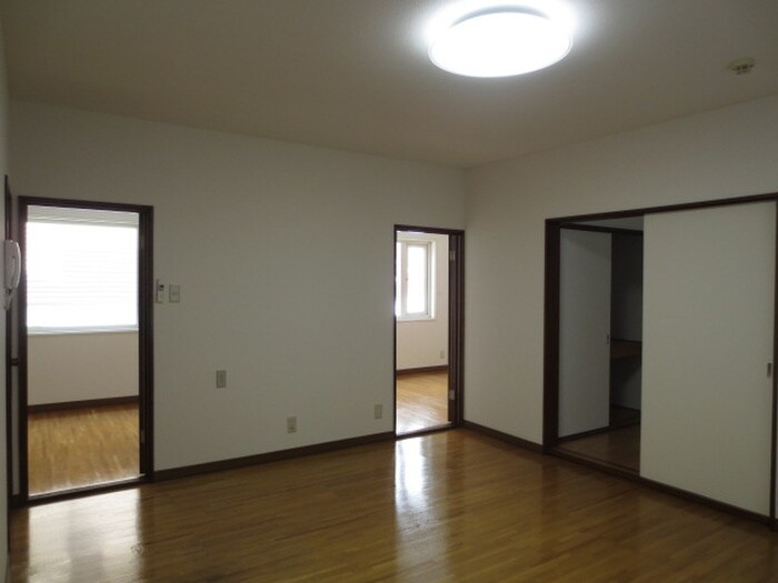 物件内観写真12　(内観写真)