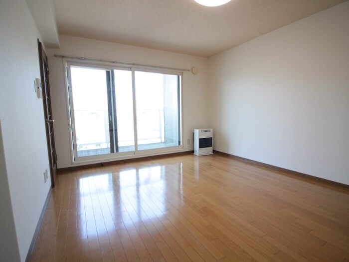 物件内観写真5　(居室)