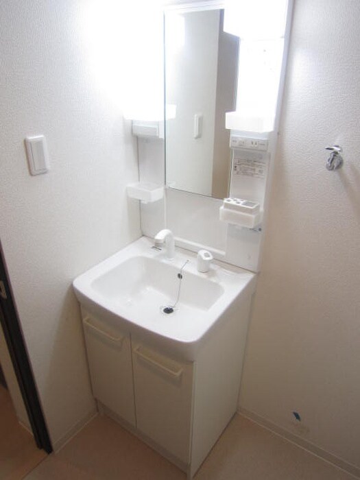 物件内観写真10　(洗面)