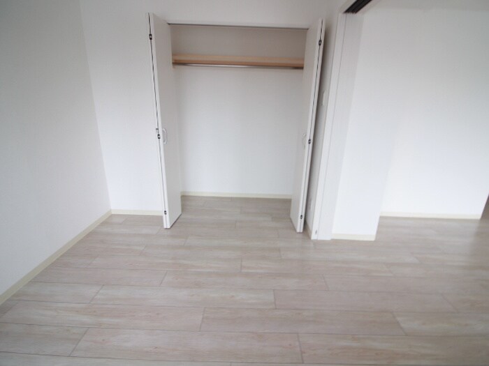 物件内観写真11　(居室)