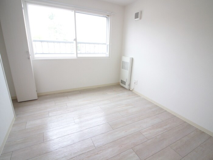 物件内観写真17　(居室)