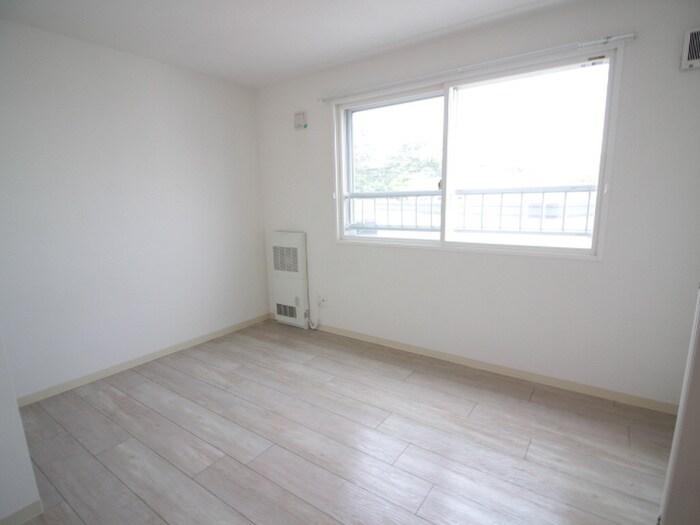 物件内観写真18　(居室)