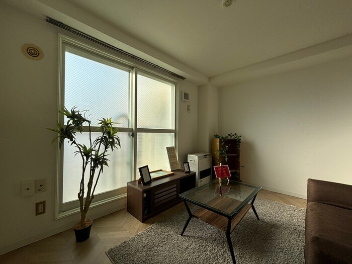 物件内観写真5　(居室)