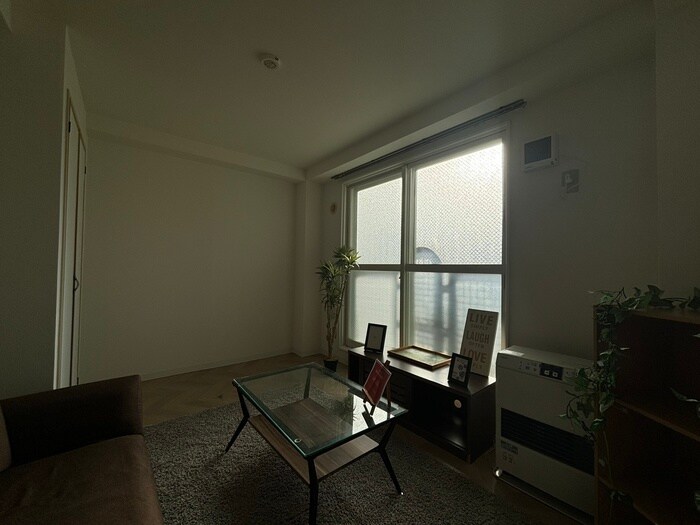 物件内観写真6　(居室)