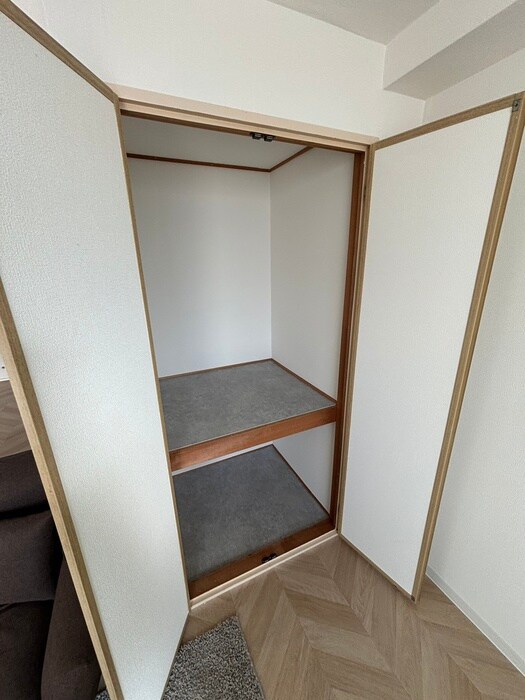 物件内観写真16　(居室)