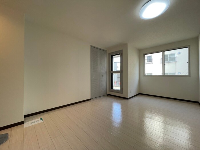 物件内観写真22　(居室)