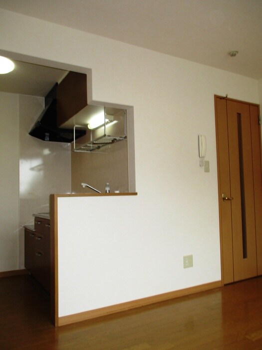 物件内観写真8　(内観写真)