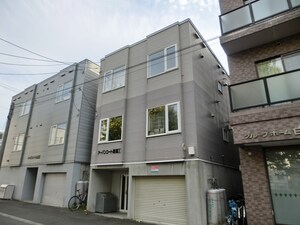 アーバンコート南郷Ｘ外観写真