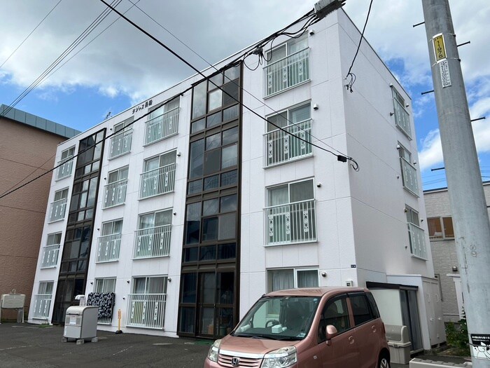 物件外観写真2　(外観写真)