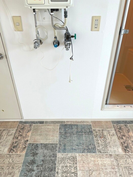 物件内観写真15　(洗濯機置場)