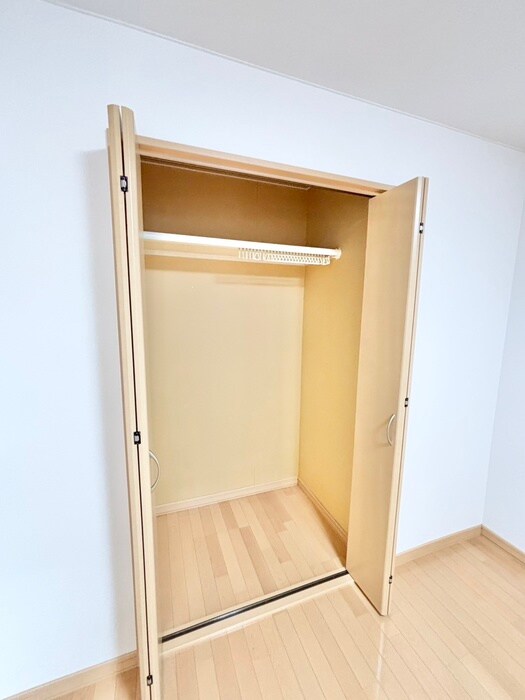 物件内観写真17　(収納)