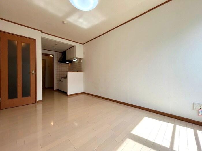 物件内観写真9　(居室)