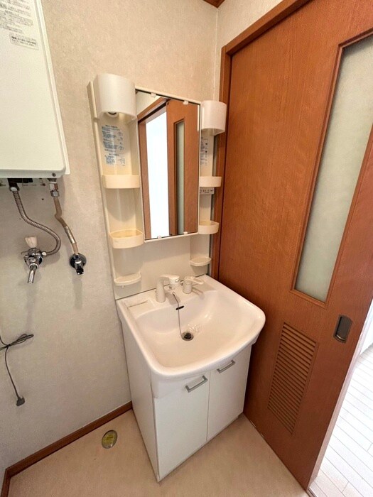 物件内観写真14　(洗面)