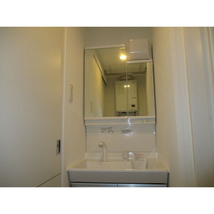 物件内観写真14　(洗面)