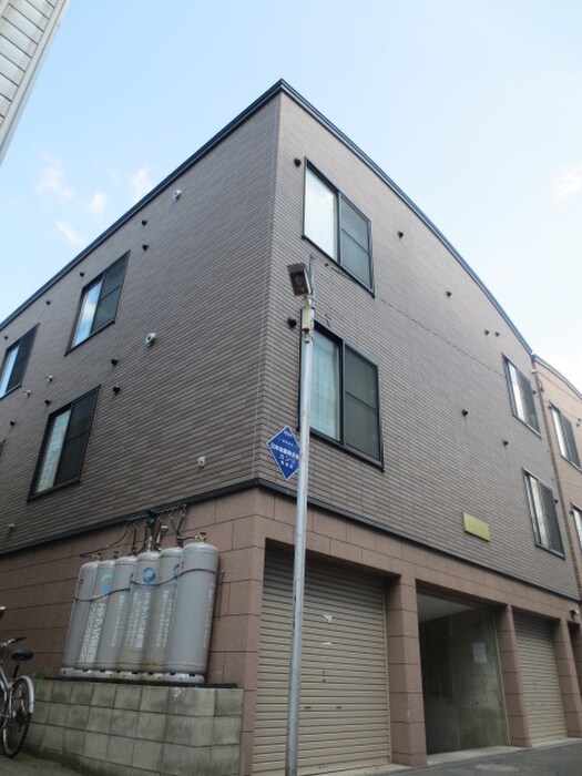 物件外観写真1　(外観写真)