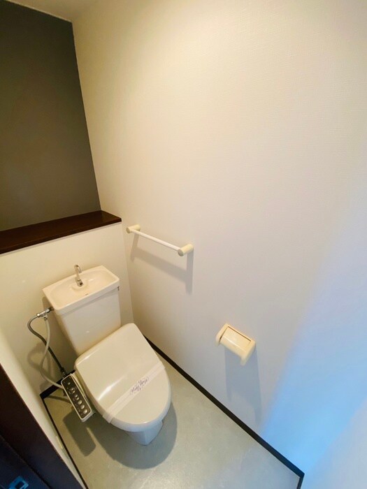 物件内観写真16　(トイレ)