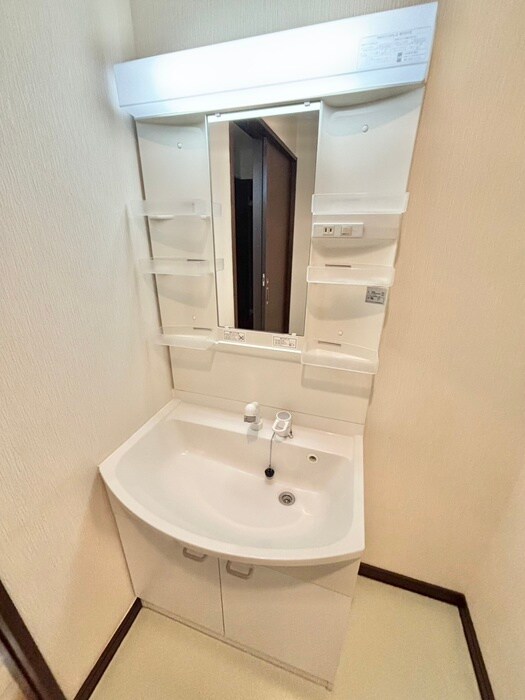 物件内観写真16　(洗面)