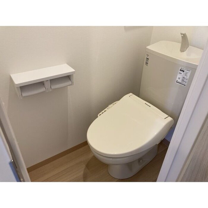 物件内観写真9　(トイレ)