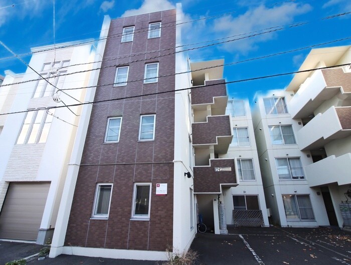 物件外観写真3　(外観写真)