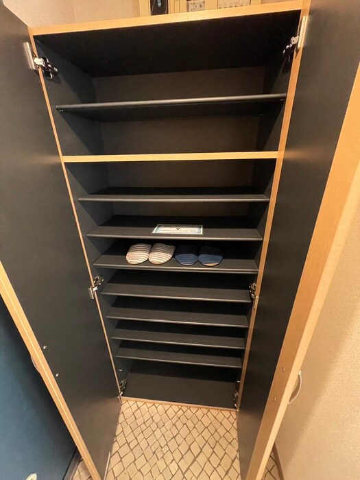 物件内観写真16　(靴箱)