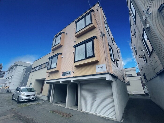 物件外観写真1　(外観写真)