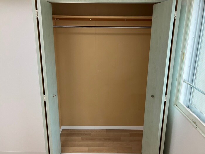 物件内観写真11　(収納)