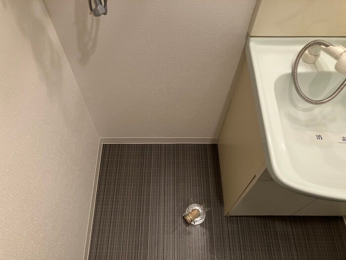 物件内観写真17　(洗濯機置場)