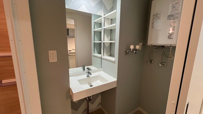 物件内観写真13　(洗面)