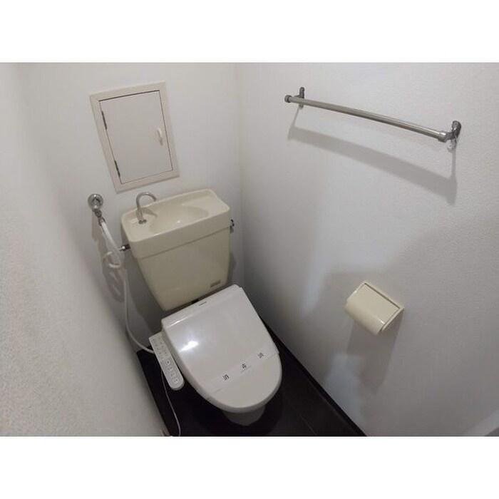 物件内観写真14　(トイレ)